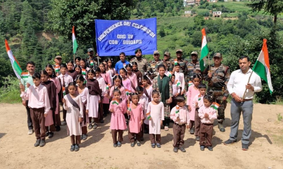 Jammu and Kashmir: Assam Rifles Celebrates Independence Day with Students in Doda Jammu and Kashmir: Assam Rifles Celebrates Independence Day with Students in Doda