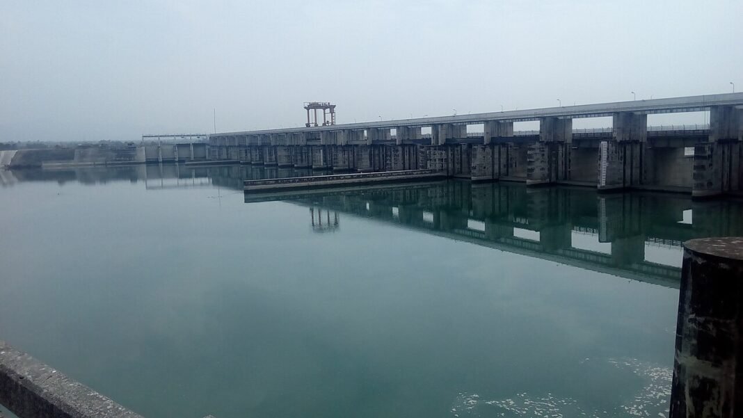Haryana: Two Soldiers Missing After Army Boat Capsizes in Yamuna Hanthnikund Barrage