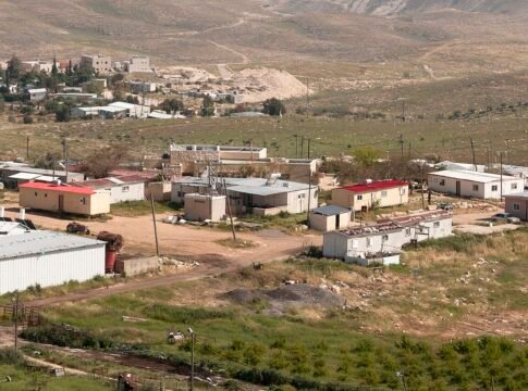 Israeli settlement in the West Bank near Za'atara Israeli settlement in the West Bank near Za'atara