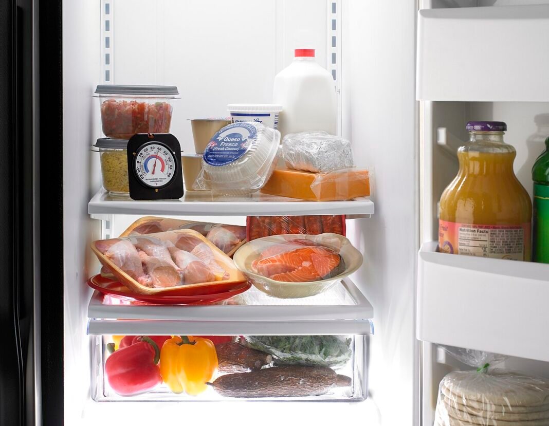 Andhra Pradesh Food Safety Officials Crack Down on Unhygienic Food Establishments Never thaw foods in a garage, basement, car, dishwasher or plastic garbage bag; out on the kitchen counter, outdoors or on the porch. These methods can leave your foods unsafe to eat. There are three…