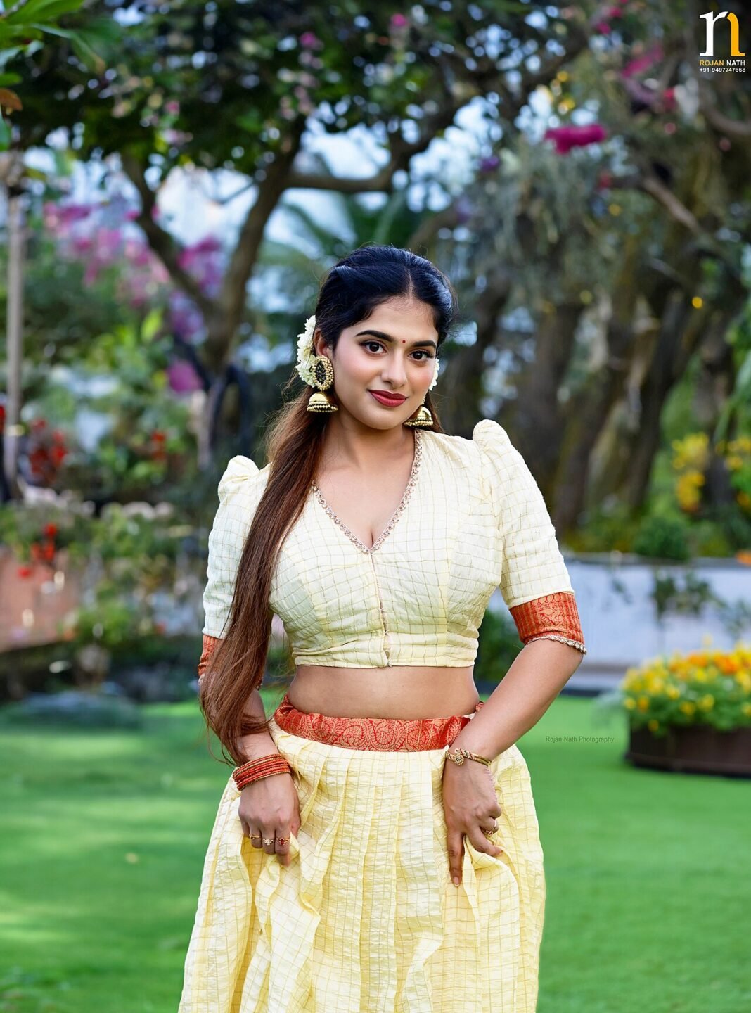 Nayanthara Returns as ‘Maha Sakthi’ in ‘Mookuthi Amman 2’, Set for Diwali Release Photo of actres Nayanthara Chakravarthy, also known as Baby Nayanthara, is an Indian actress who works in Malayalam cinema. She has acted in Malayalam, Telugu, Hindi and Tamil-language Films, and has…