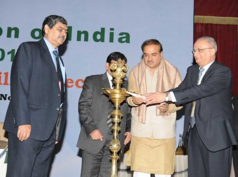 The Union Minister for Chemicals and Fertilizers, Shri Ananth Kumar lighting the lamp to inaugurate the annual seminar of Fertilizer Association of India, in New Delhi on December 02, 2015. The Secre…