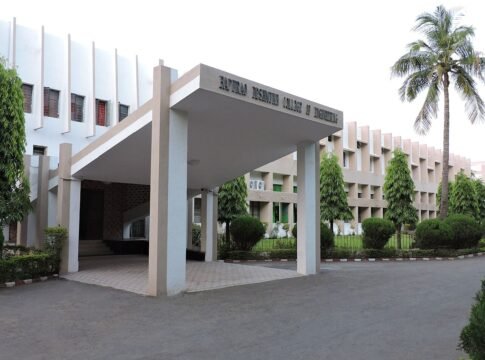 Yeshwant Rural Education Society’s Bapurao Deshmukh College of Engineering was established in 1983 by Late Shri Bapuraoji Deshmukh, a close associate of Mahatma Gandhi with the concept of “Teaching i…