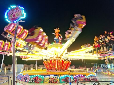 Luna Park Quay 8, in Funchal, Christmas 2023. Annually, the space hosts a funfair with various attractions, including the Mundial Circus, New Crazy Kangaroo, Megadance, merry-go-round, bumper car tra…